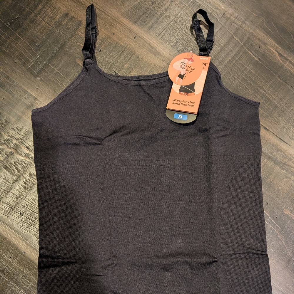 Shapermint Black All Day Every Day Scoop Neck Cami